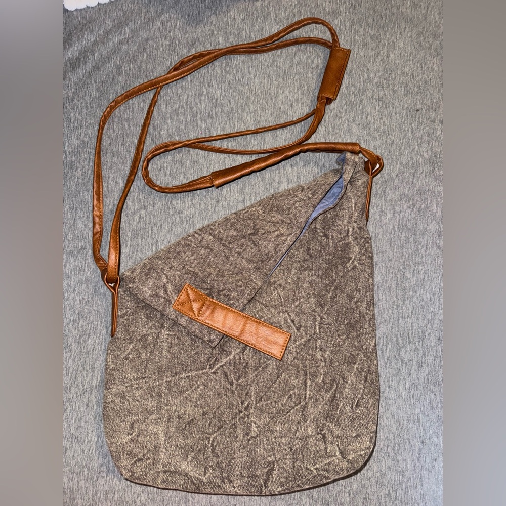 Earthbound trading co boho Brown and Tan Crossbody messenger Bag